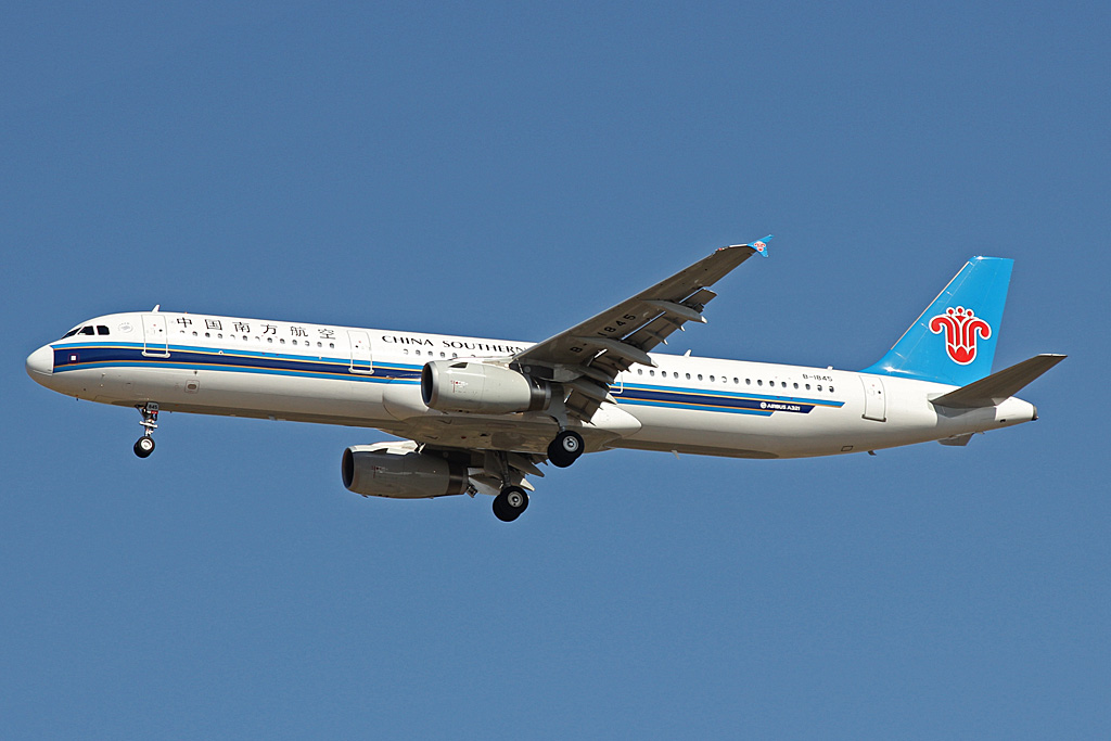 B-1845 · Airbus A321-200 · (ICN / RKSI)