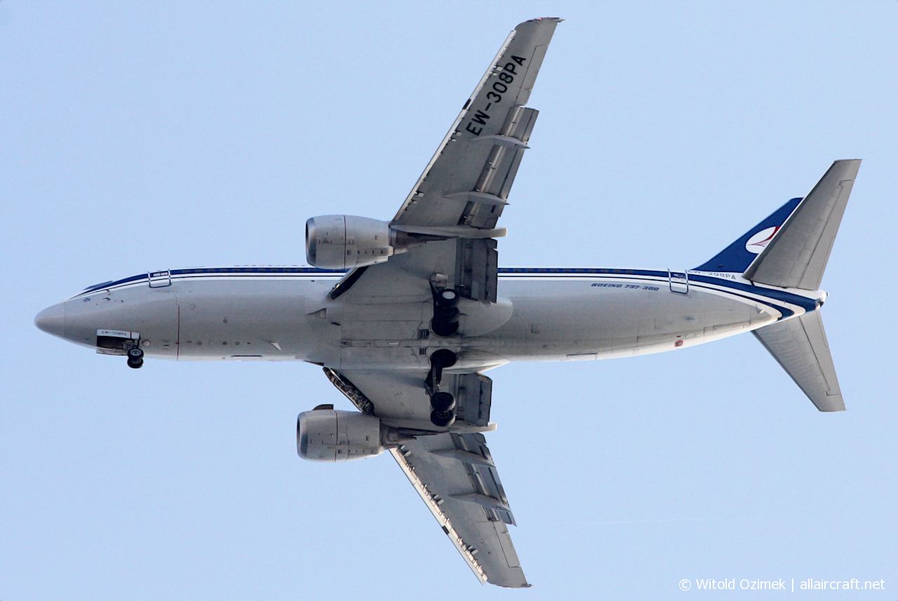 EW-308PA · Boeing 737-3K2 · (HER / LGIR)