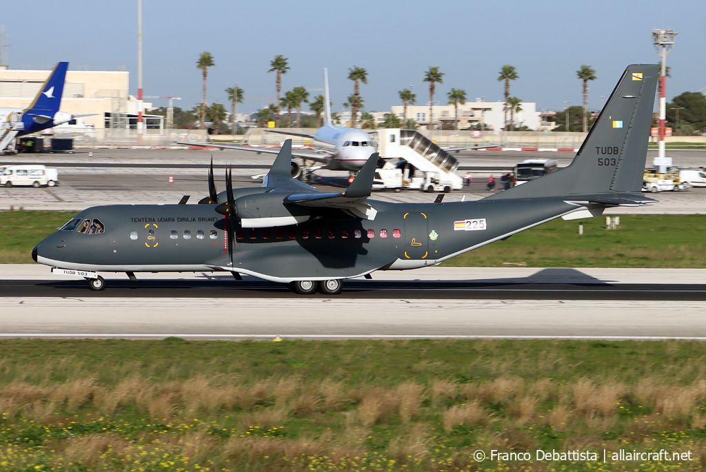 TUDB 503 · CASA C-295W · (MLA / LMML)