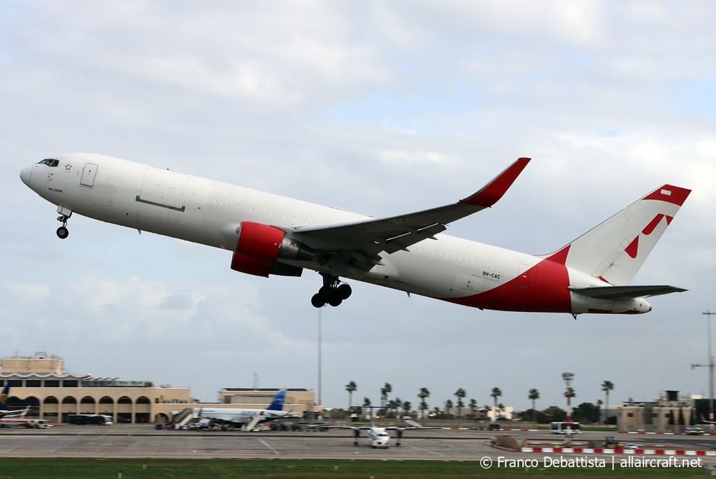9H-CAC · Boeing 767-333ER(BDSF)(WL) · (MLA / LMML)