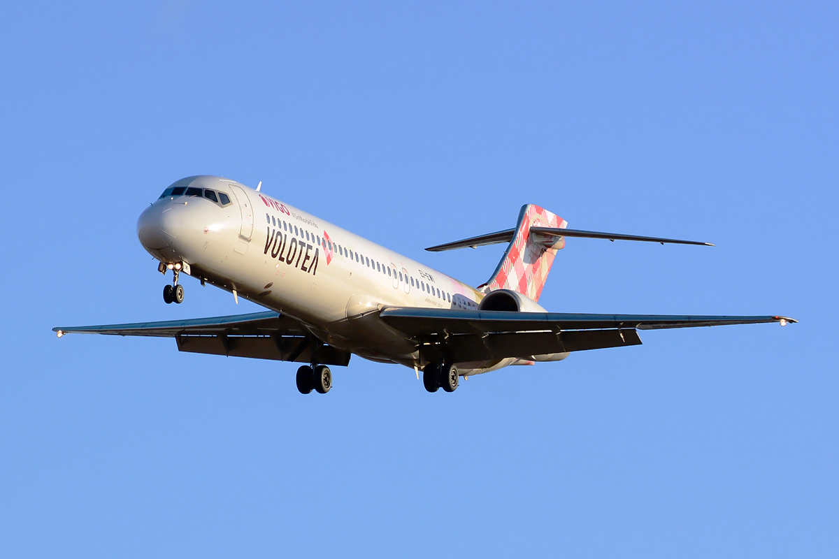 EI-EWI · Boeing 717-2BL · (LPA / GCLP)