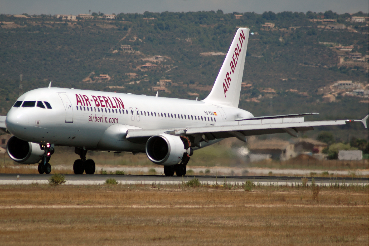 EC-KBQ · Airbus A320-214 · (PMI / LEPA / LESJ)