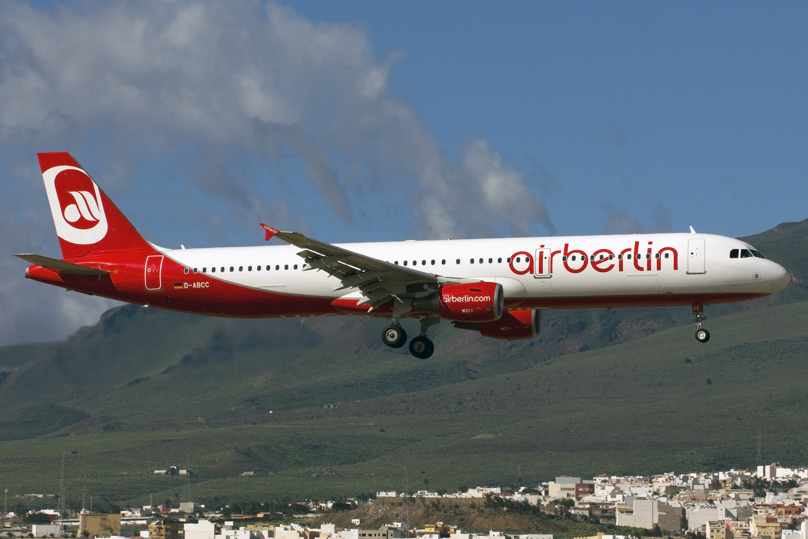 D-ABCC · Airbus A321-211 · (LPA / GCLP)