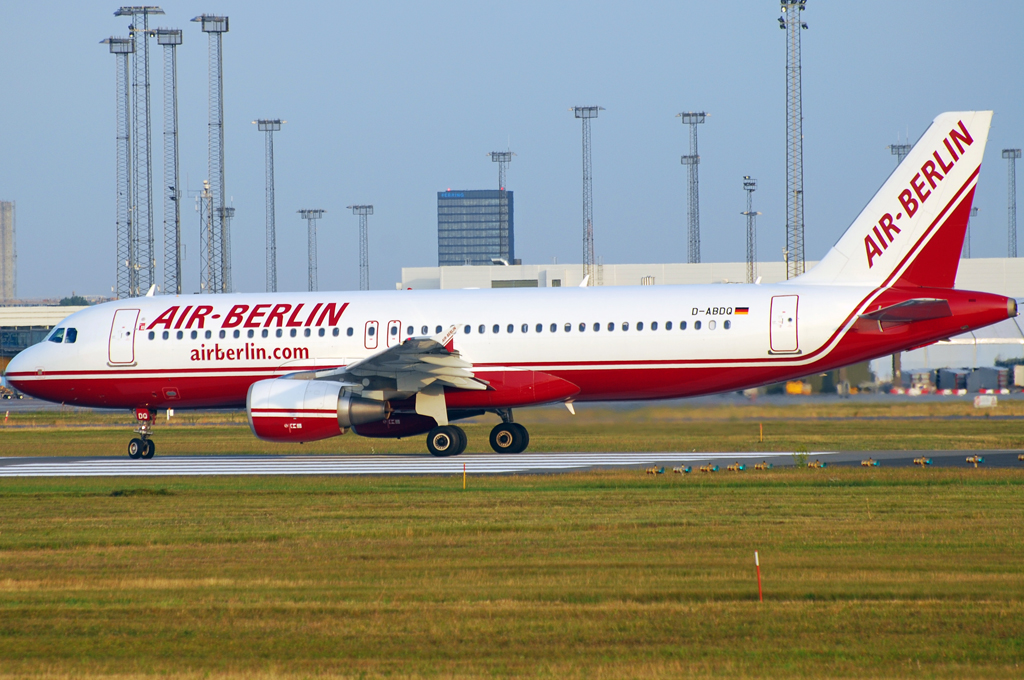 D-ABDQ · Airbus A320-214 · (CPH / EKCH)