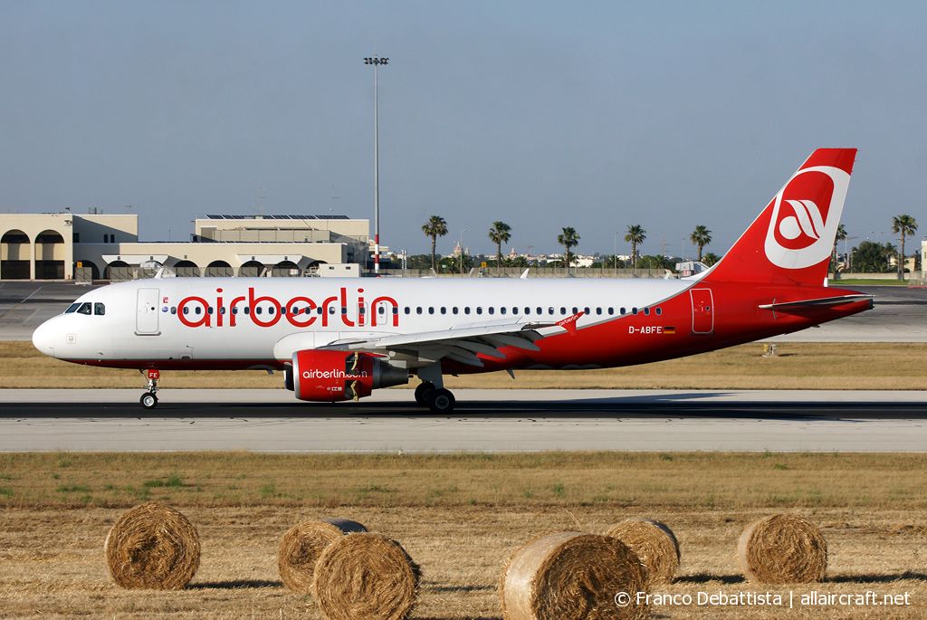 D-ABFE · Airbus A320-214 · (MLA / LMML)