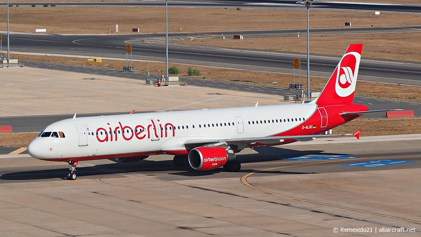 D-ALSC · Airbus A321-211 · (FAO / LPFR)