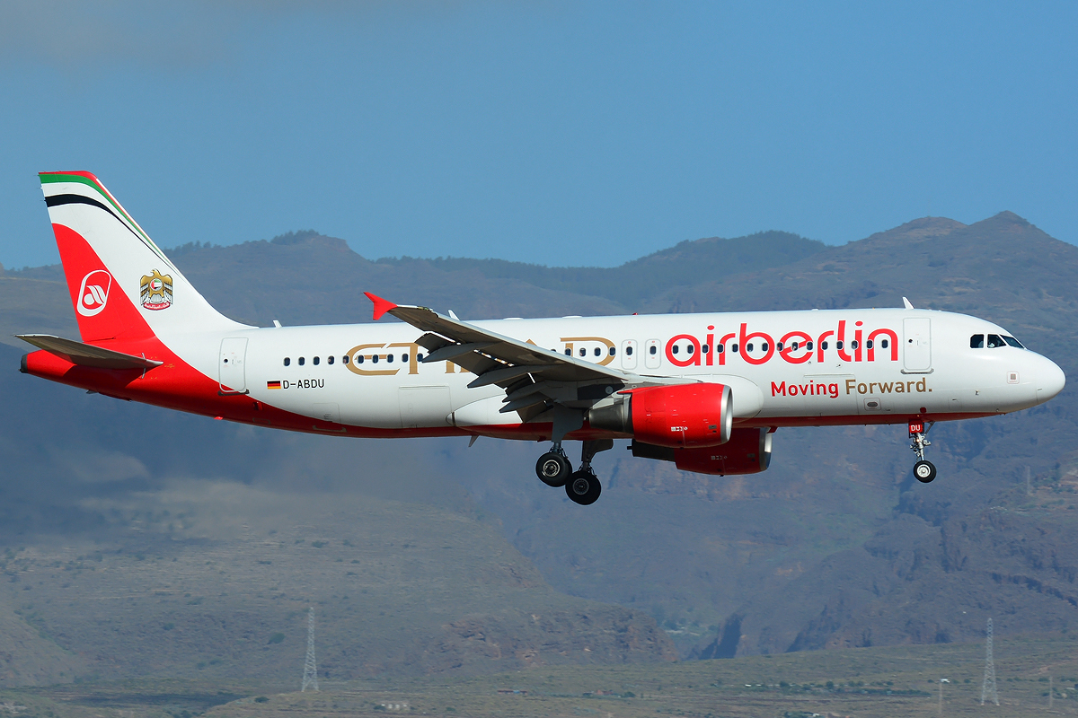 D-ABDU · Airbus A320-214 · (LPA / GCLP)