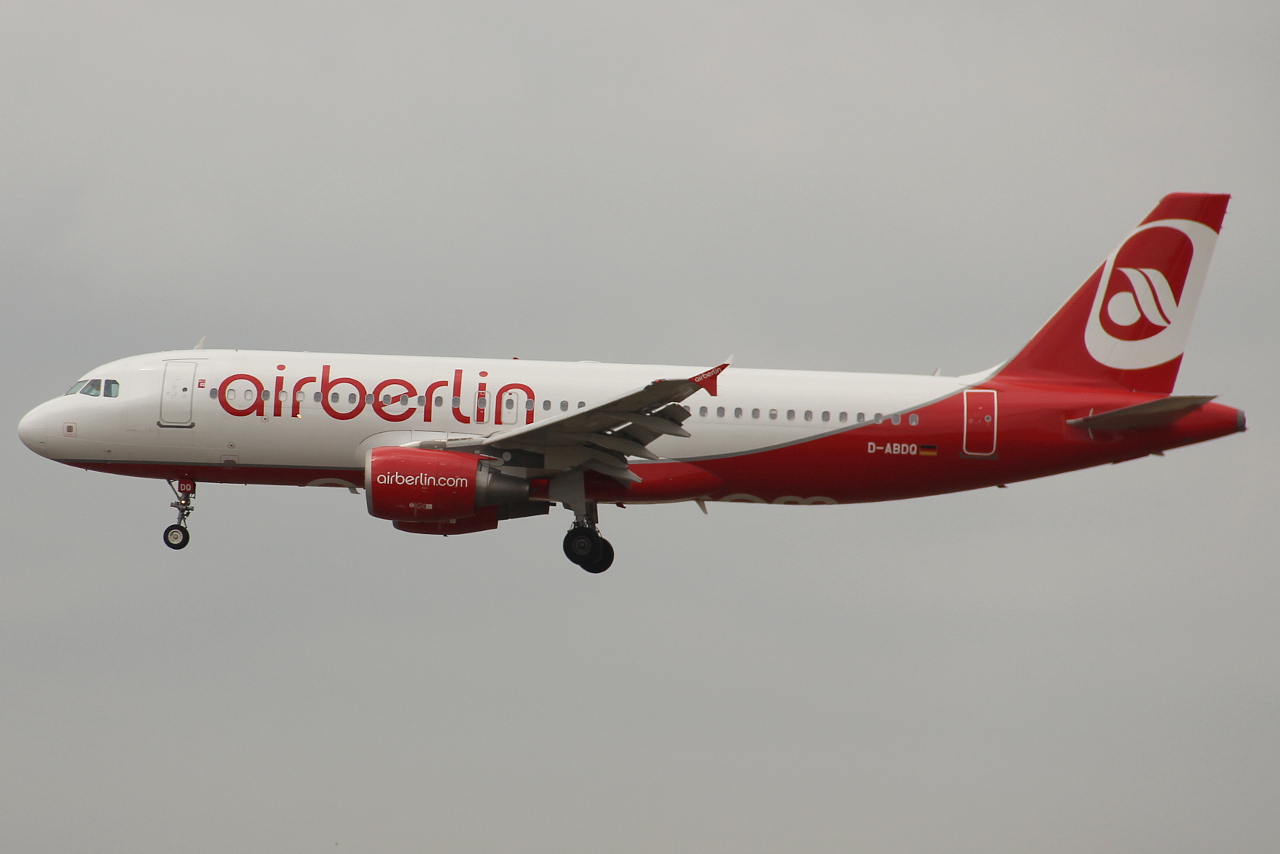 D-ABDQ · Airbus A320-214 · (FCO / LIRF)