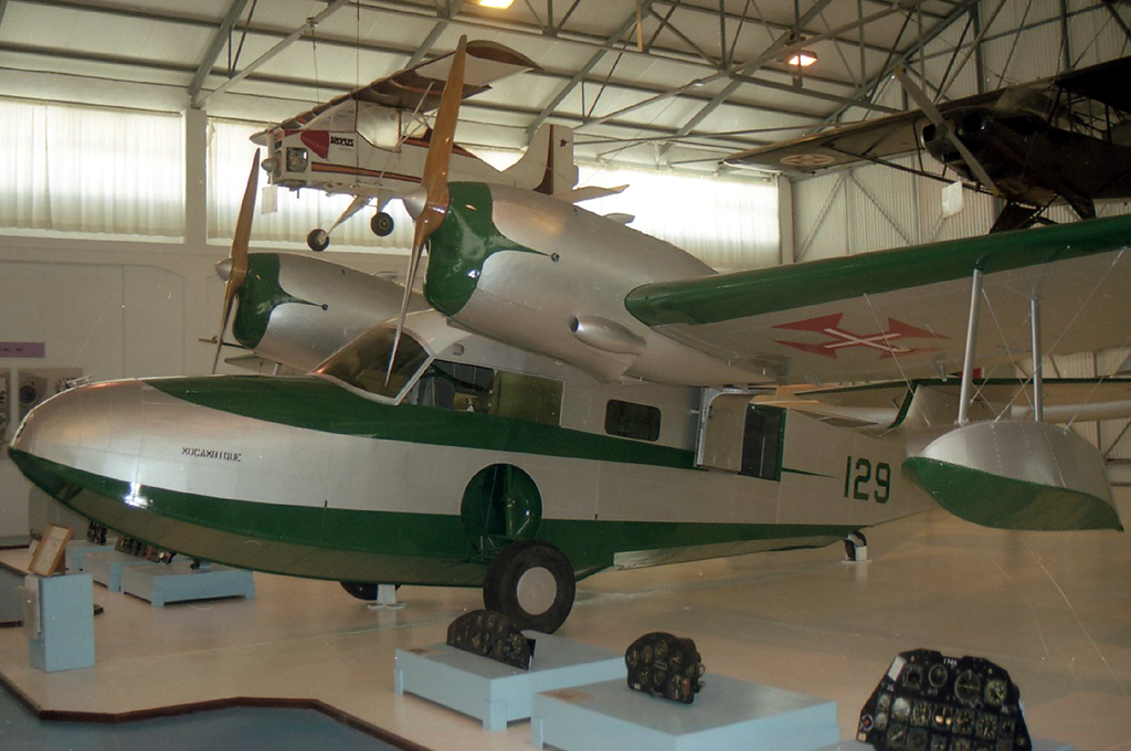 129 · Grumman G-44 Widgeon · (LPAR)