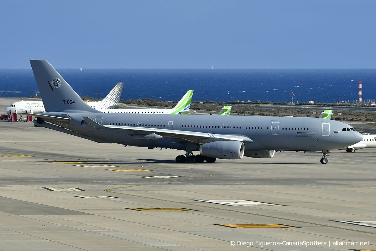 T-054 · Airbus A330-243MRTT · (LPA / GCLP)