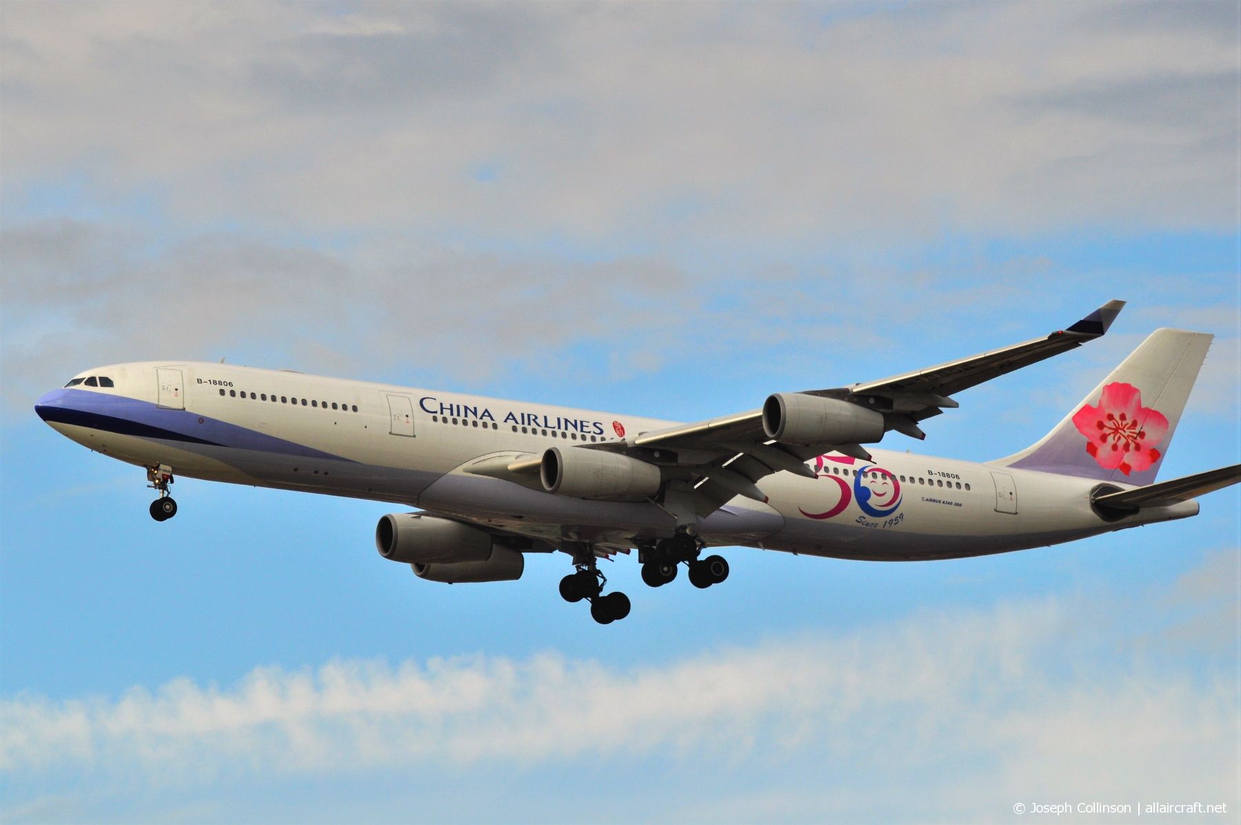 B-18806 · Airbus A340-313 · (LHR / EGLL)