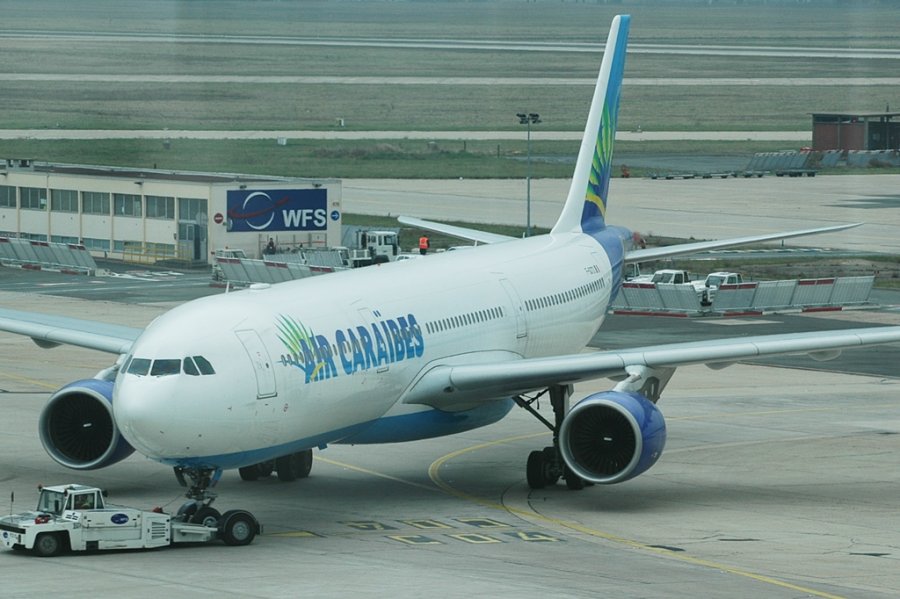 F-GOTO · Airbus A330-323 · (ORY / LFPO)