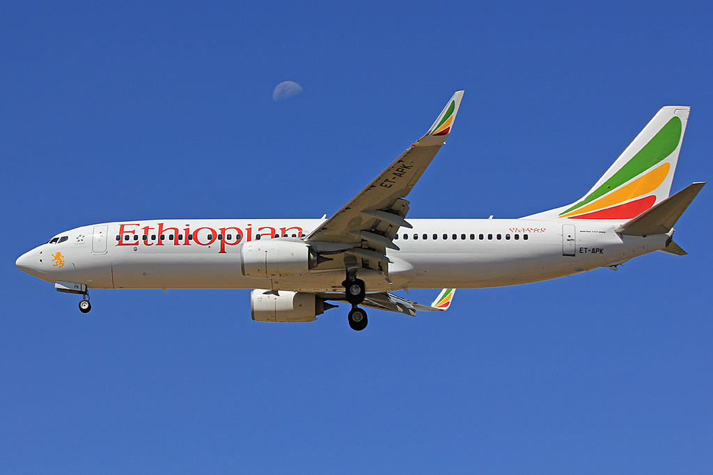 ET-APK · Boeing 737-860(WL) · (JNB / FAOR)