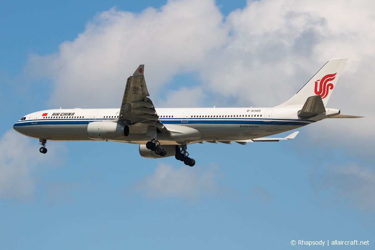 B-8385 · Airbus A330-343 · (SIN / WSSS)