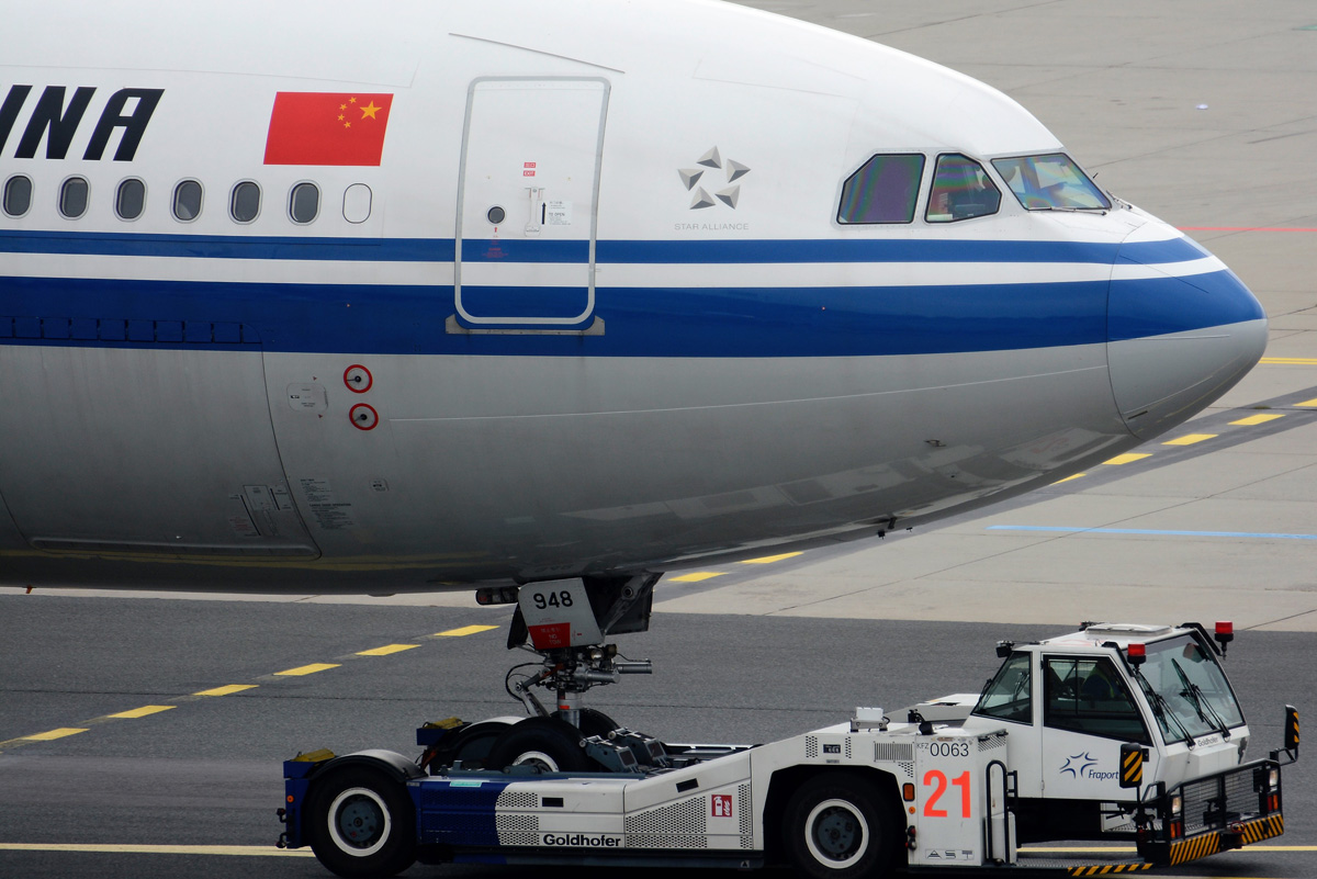 B-5948 · Airbus A330-343 · (FRA / EDDF)