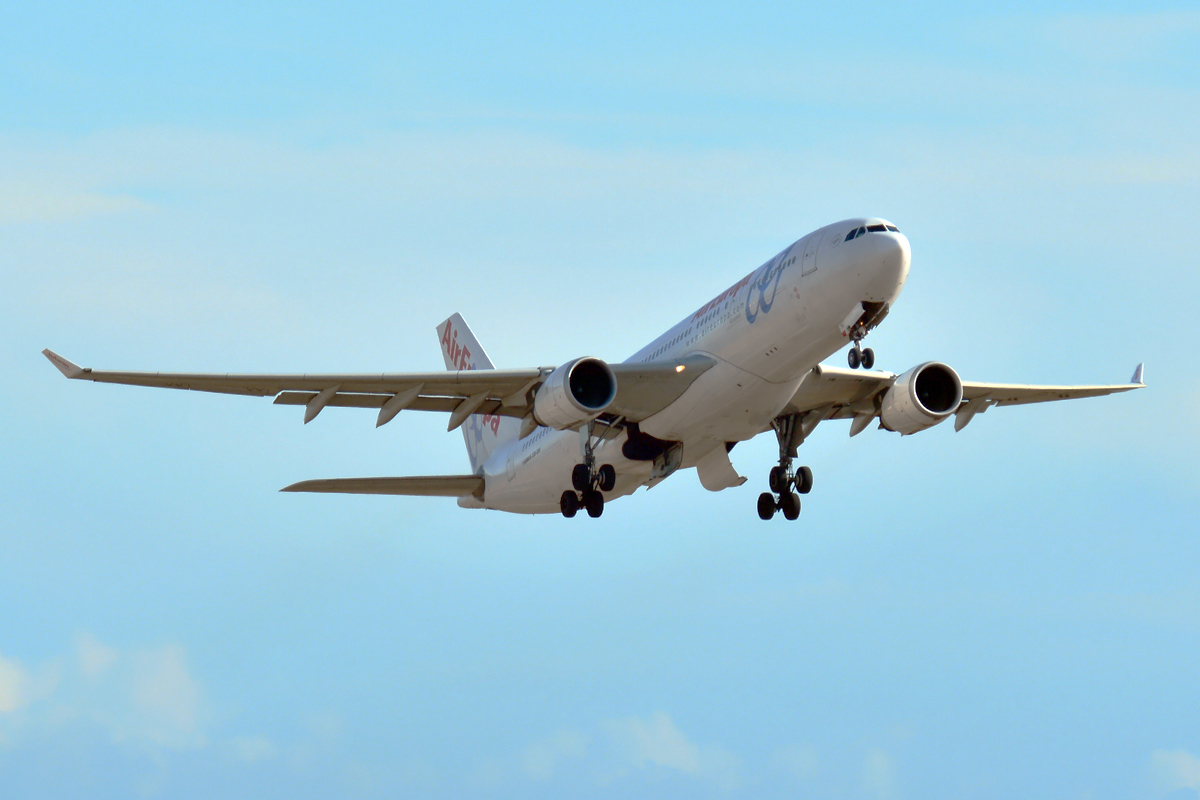 EC-KTG · Airbus A330-202 · (LPA / GCLP)