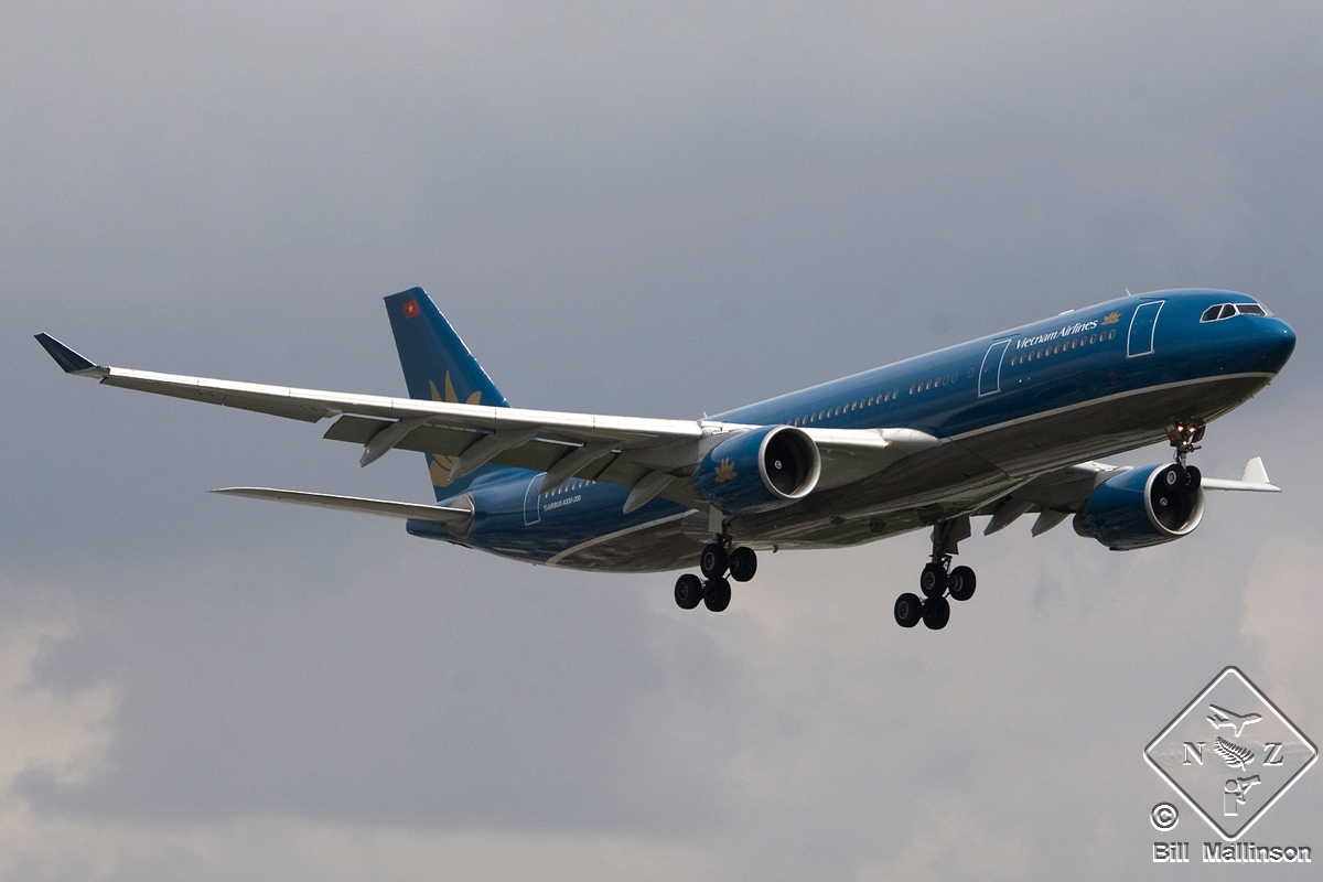 VN-A369 · Airbus A330-223 · (SGN / VVTS)