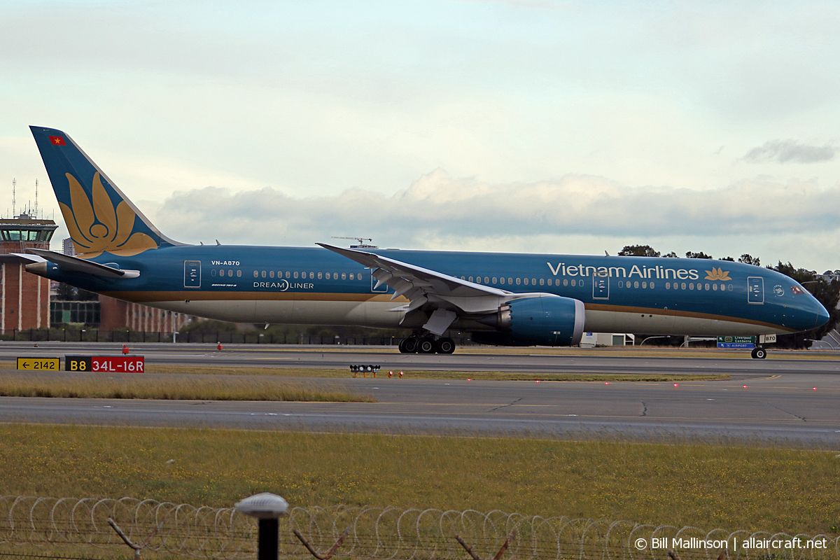 VN-A870 · Boeing 787-9 Dreamliner · (SYD / YSSY)