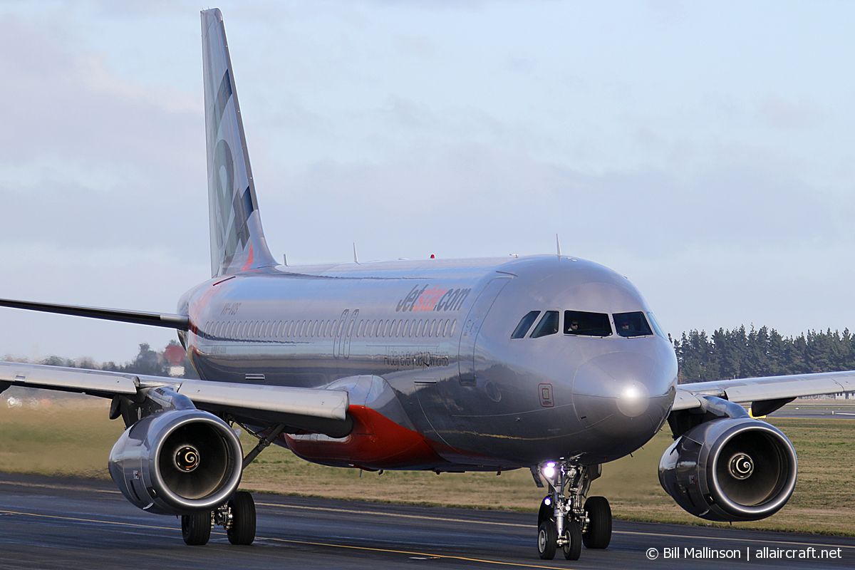 VH-VQS · Airbus A320-232 · (CHC / NZCH)