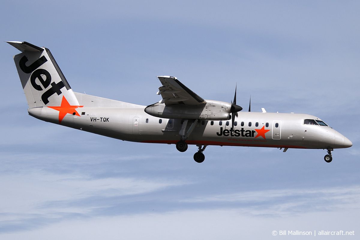 VH-TQK · Bombardier Dash 8-Q315 · (WLG / NZWN)