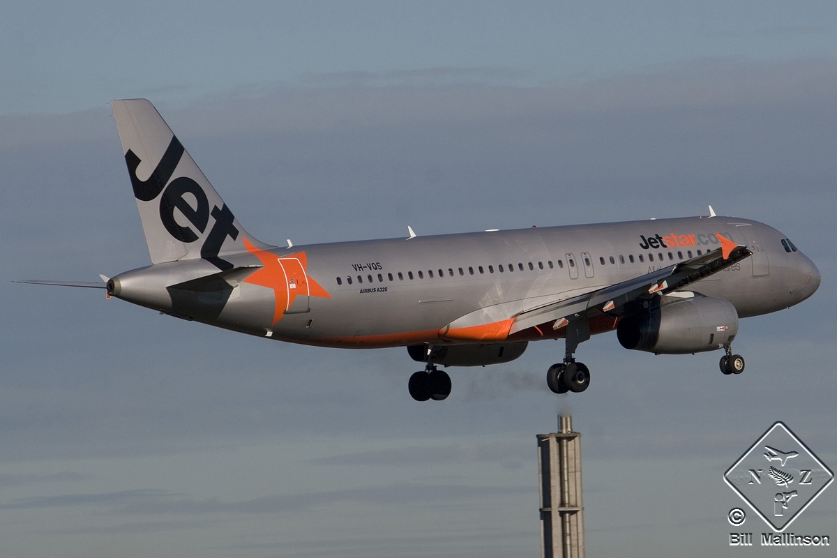 VH-VQS · Airbus A320-232 · (CHC / NZCH)