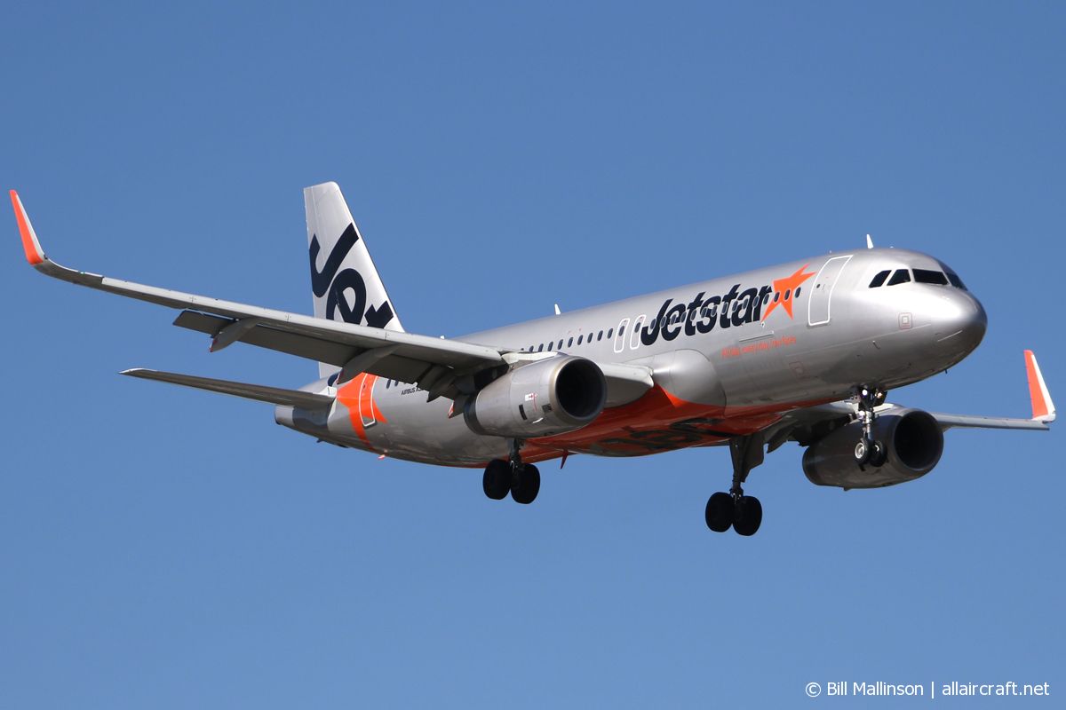 VH-XSJ · Airbus A320-232 · (SYD / YSSY)