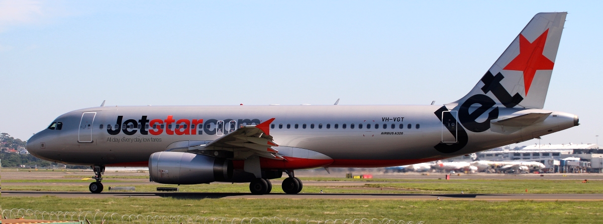 VH-VGT · Airbus A320-232 · (SYD / YSSY)