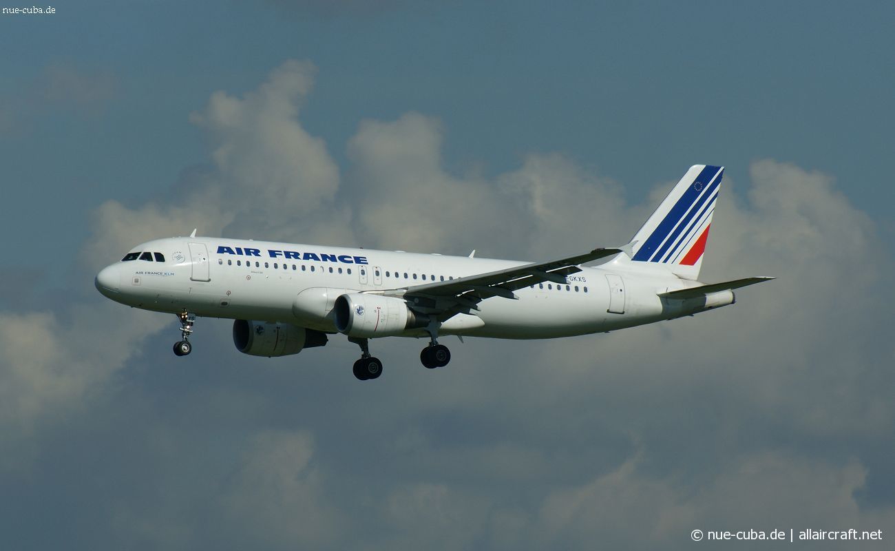 F-GKXS · Airbus A320-214 · (MUC / EDDM)