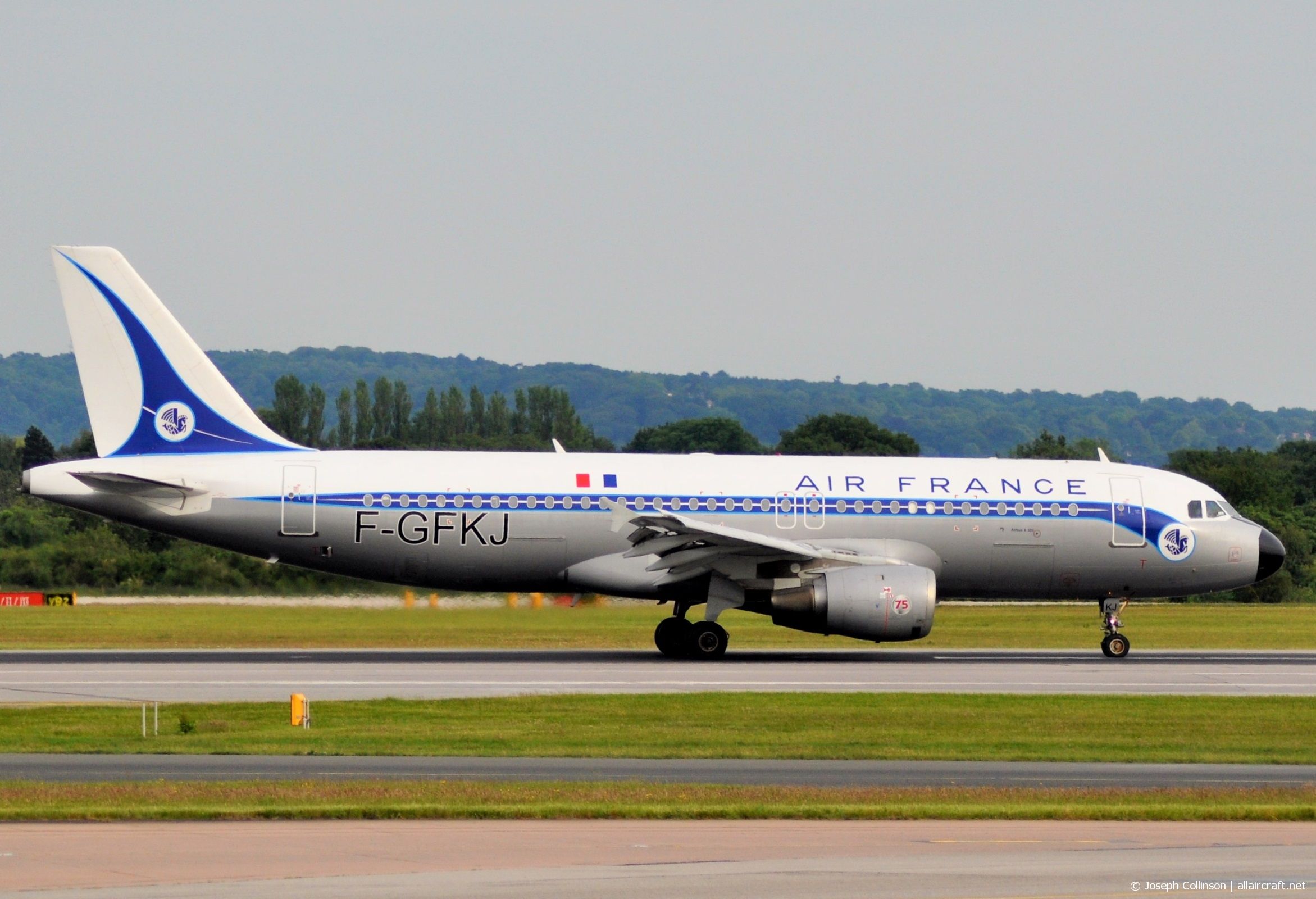 F-GFKJ · Airbus A320-211 · (MAN / EGCC)