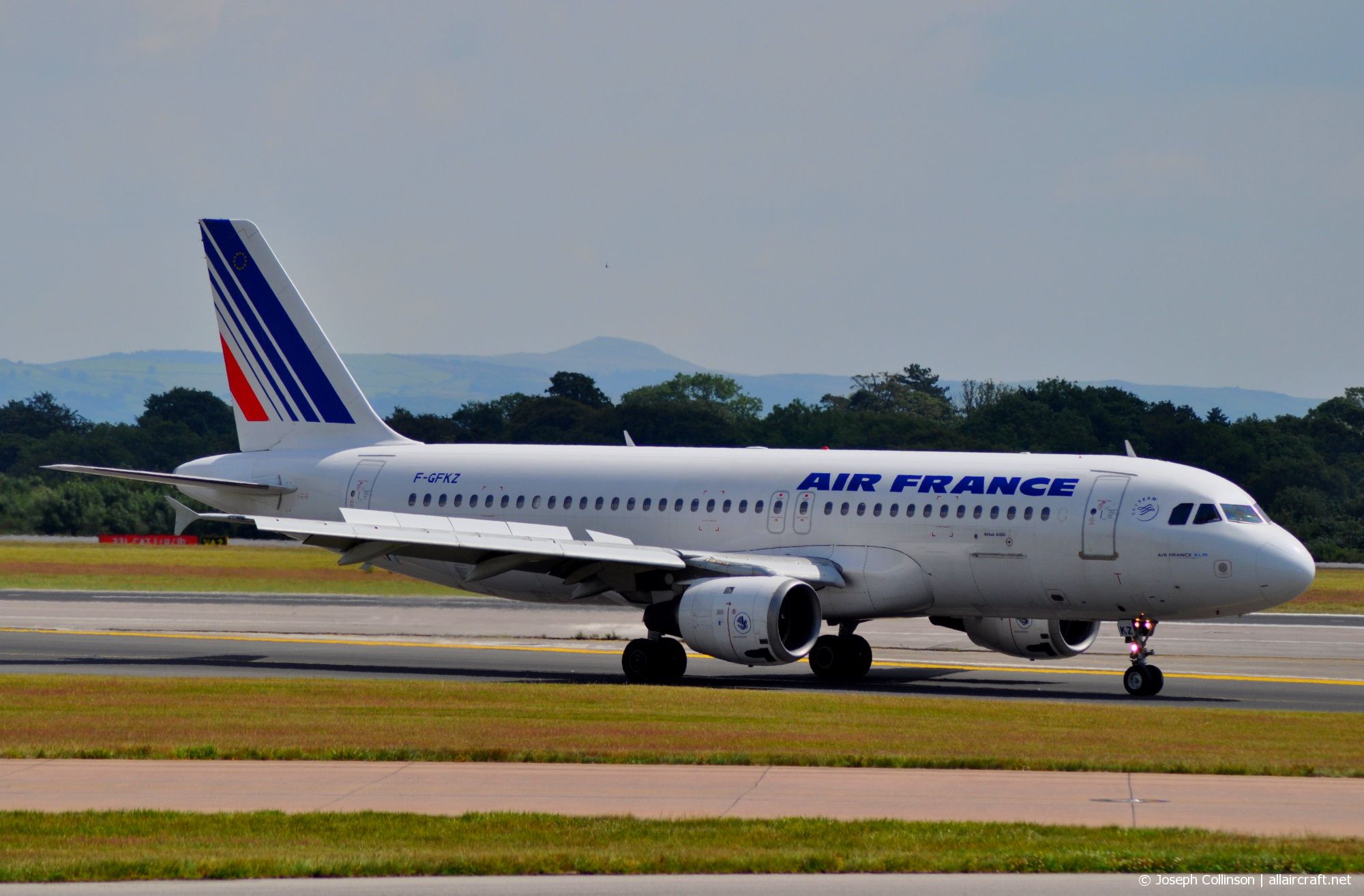 F-GFKZ · Airbus A320-211 · (MAN / EGCC)