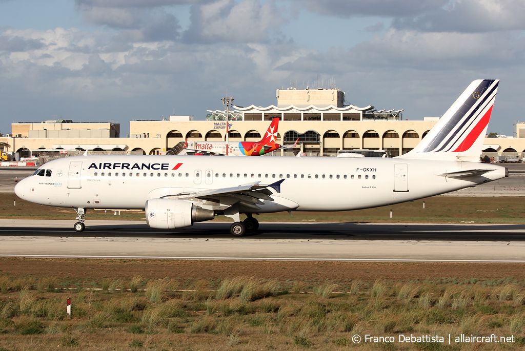 F-GKXH · Airbus A320-214 · (MLA / LMML)