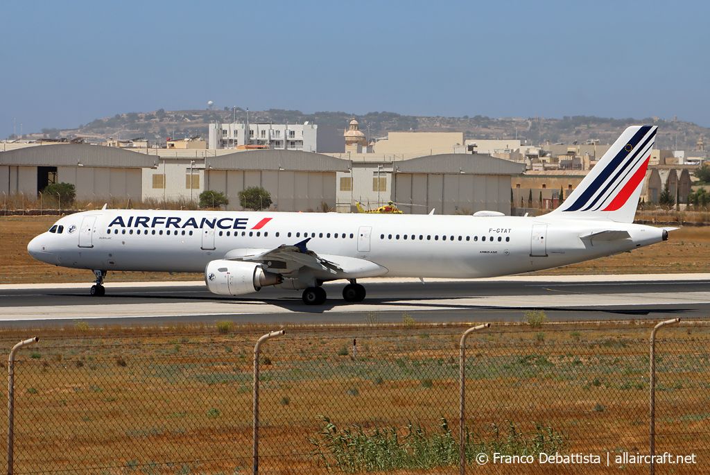 F-GTAT · Airbus A321-211 · (MLA / LMML)