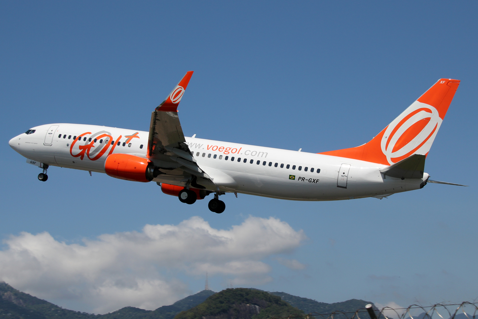 PR-GXF · Boeing 737-8EH(WL) · (SDU / SBRJ)