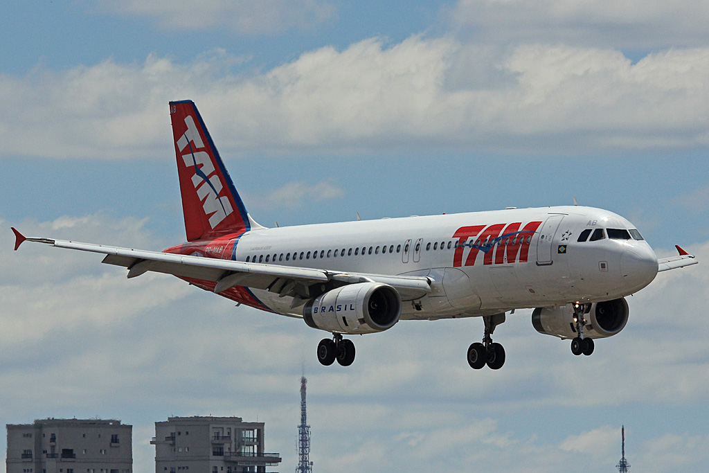 PR-MAB · Airbus A320-232 · (CGH / SBSP)