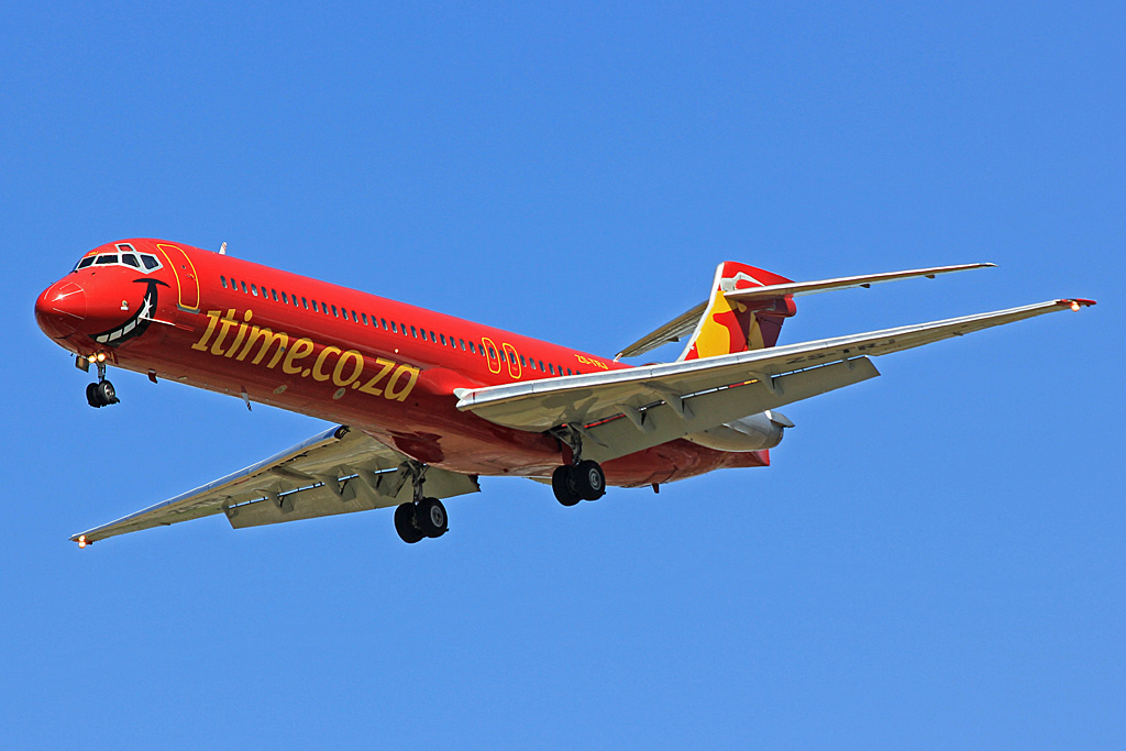 ZS-TRJ · McDonnell Douglas MD-87 · (JNB / FAJS)