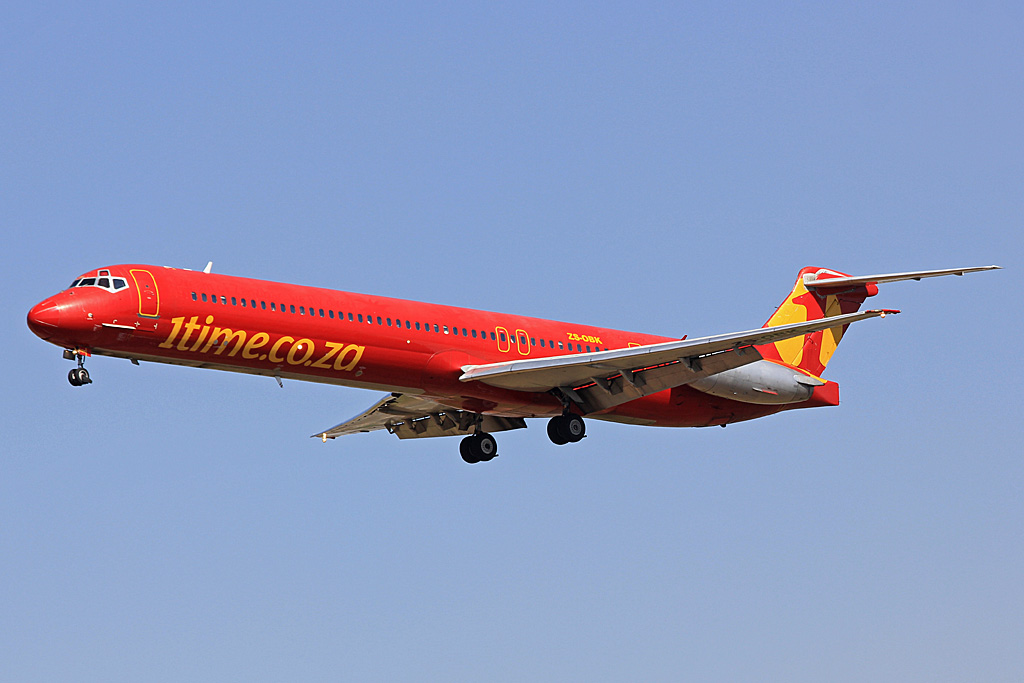 ZS-OBK · McDonnell Douglas MD-82 · (JNB / FAOR)