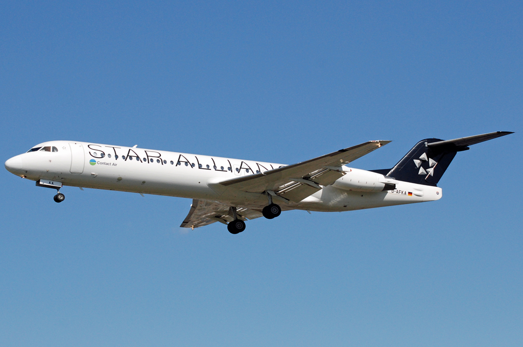 D-AFKA · Fokker 100 · (LHR / EGLL)