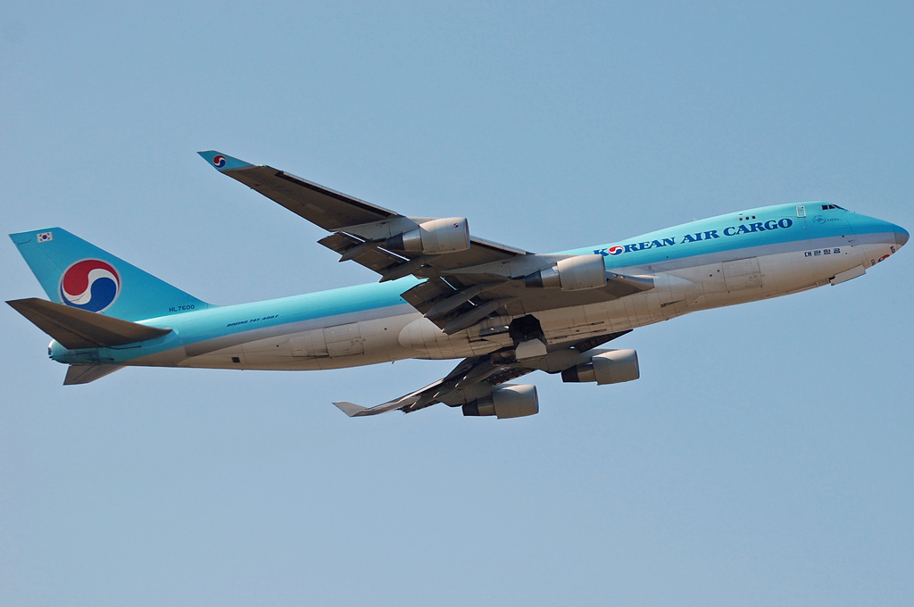 HL7600 · Boeing 747-4B5F/ER · (CPH / EKCH)