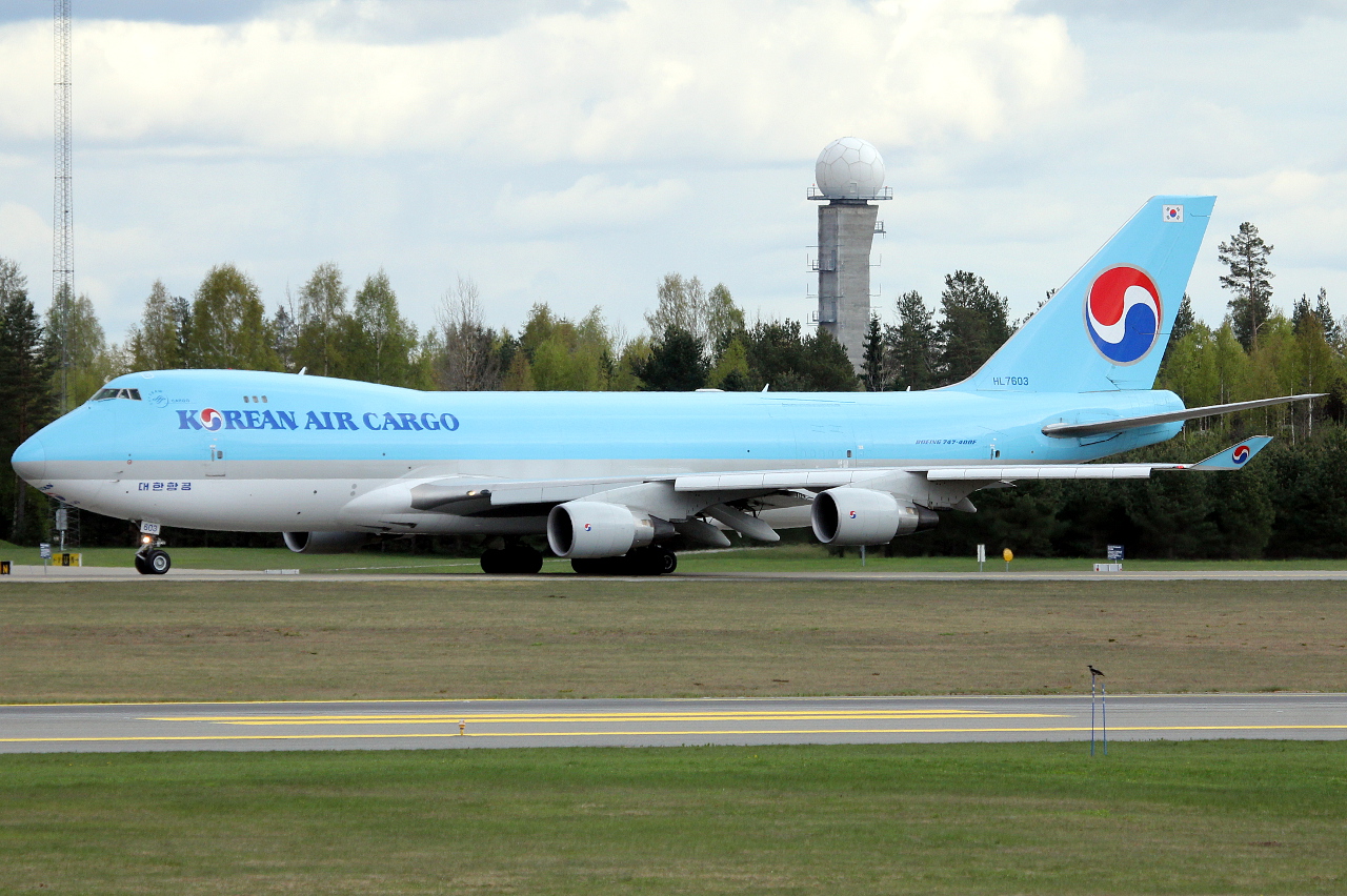 HL7603 · Boeing 747-4B5F/ER · (OSL / ENGM)
