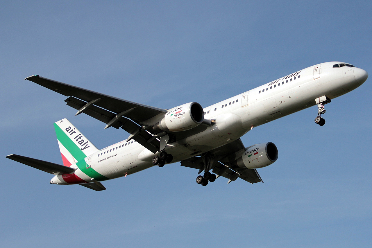 EI-IGC · Boeing 757-230 · (FCO / LIRF)