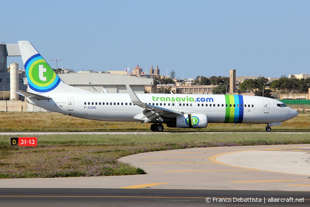 F-GZHL · Boeing 737-8K2(WL) · (MLA / LMML)