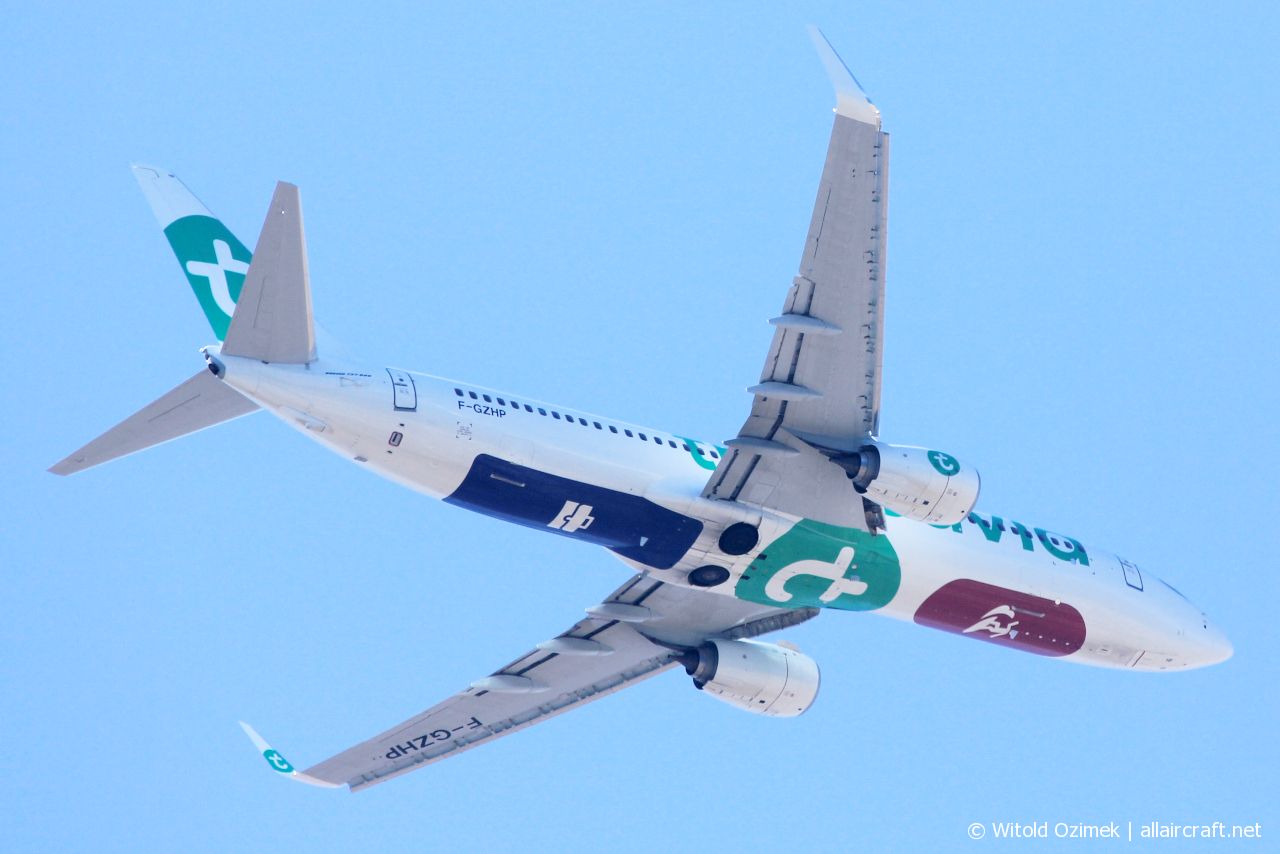 F-GZHP · Boeing 737-8K2(WL) · (HER / LGIR)