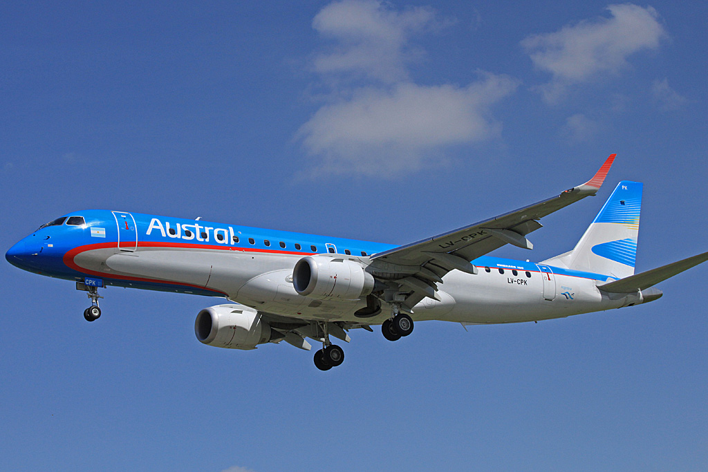 LV-CPK · Embraer 190-100IGWR · (AEP / SABE)