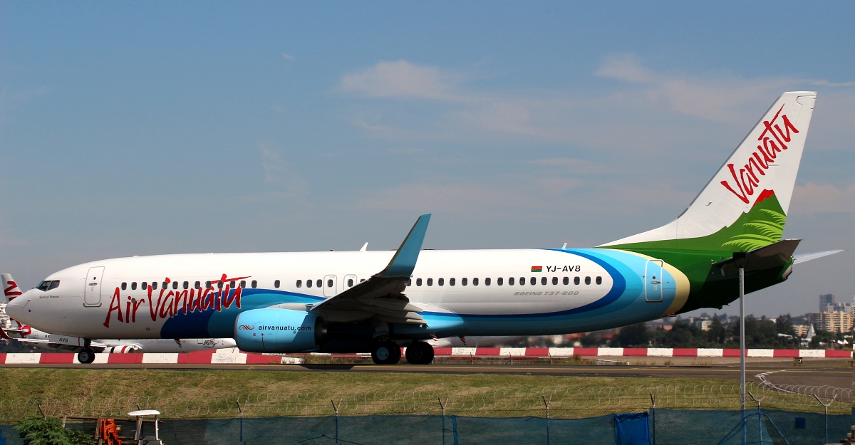 YJ-AV8 · Boeing 737-8SH(WL) · (SYD / YSSY)