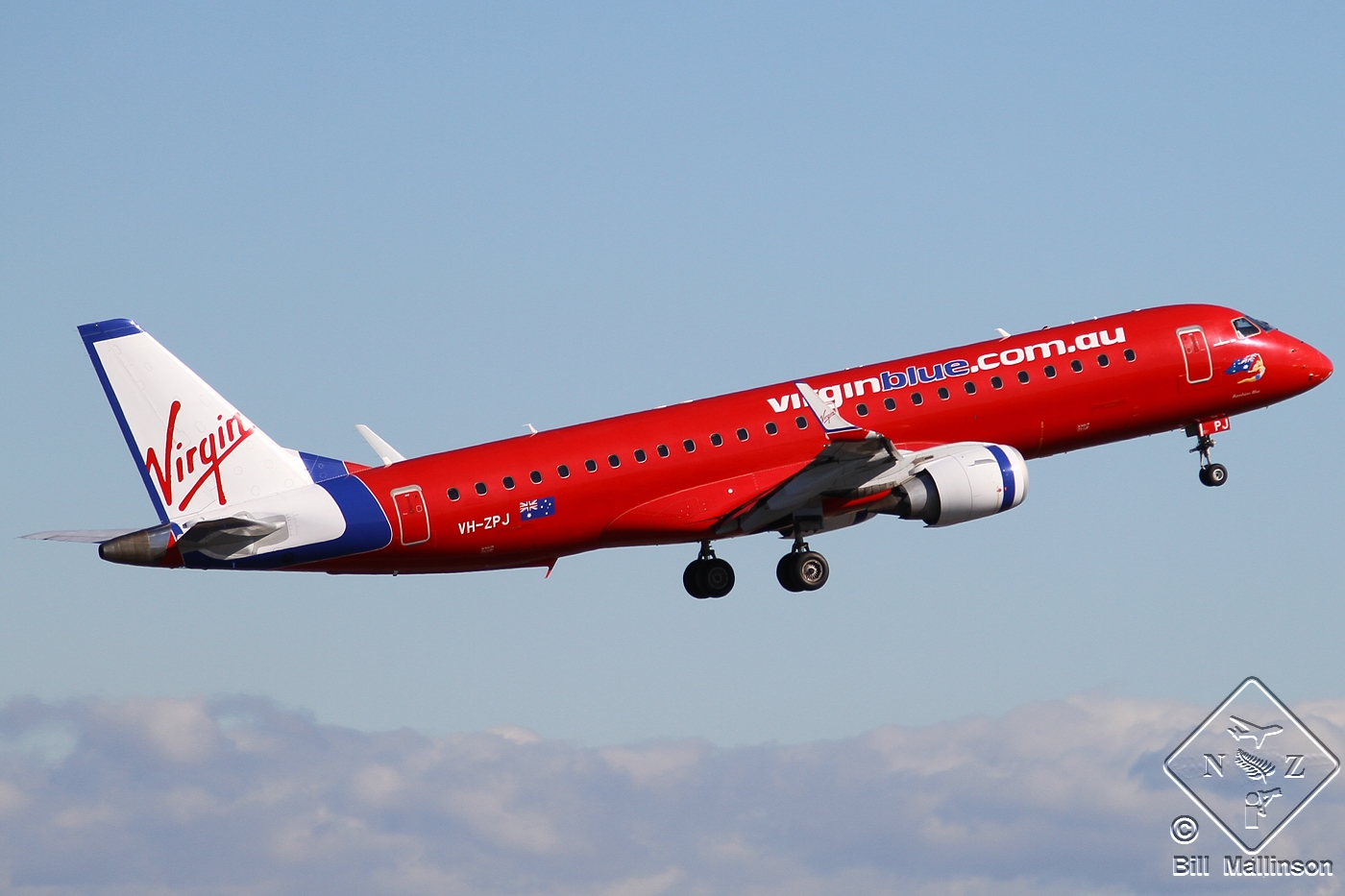VH-ZPJ · Embraer 190-100IGW · (SYD / YSSY)