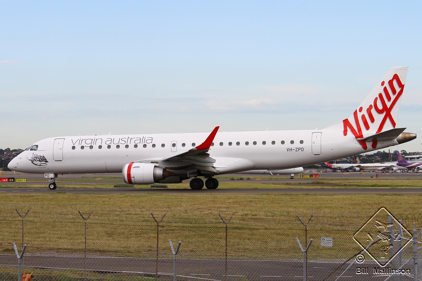 VH-ZPD · Embraer 190-100IGW · (SYD / YSSY)