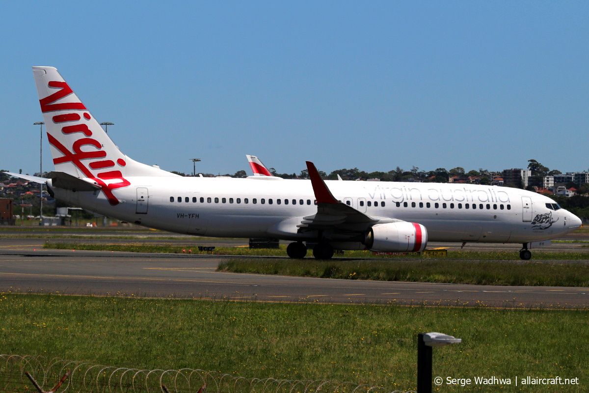 VH-YFH · Boeing 737-8FE(WL) · (SYD / YSSY)