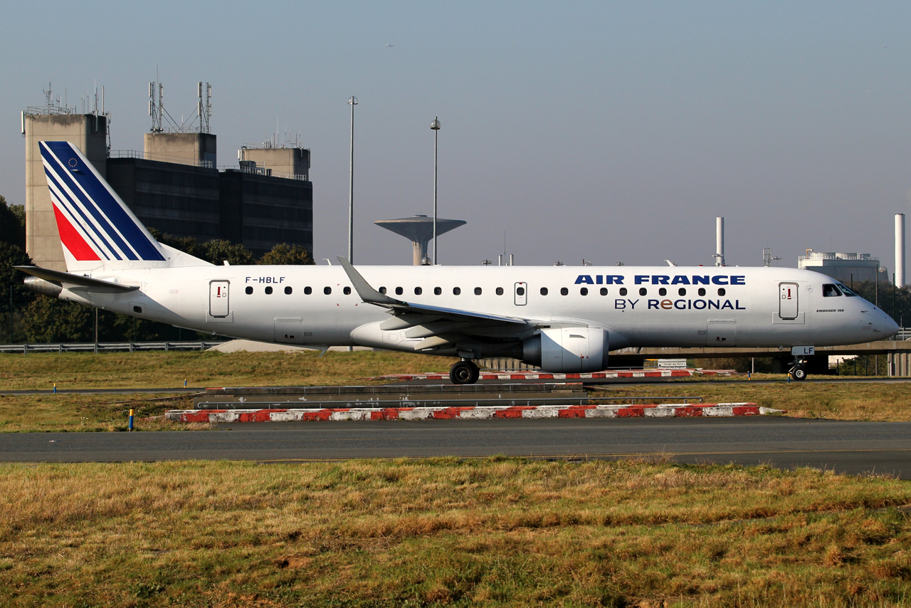 F-HBLF · Embraer 190-100LR · (CDG / LFPG)