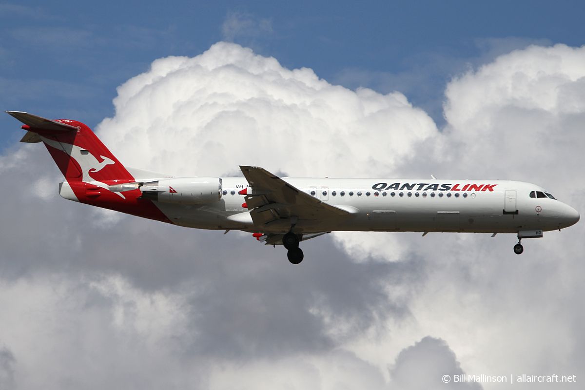 VH-NHO · Fokker 100 · (PER / YPPH)