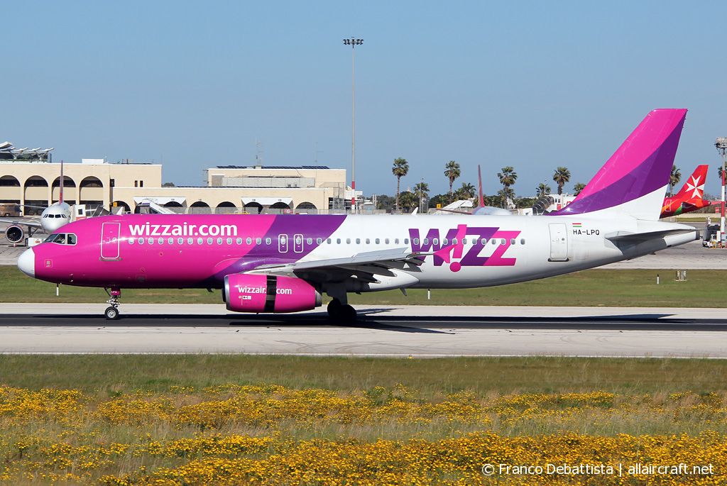 HA-LPQ · Airbus A320-232 · (MLA / LMML)